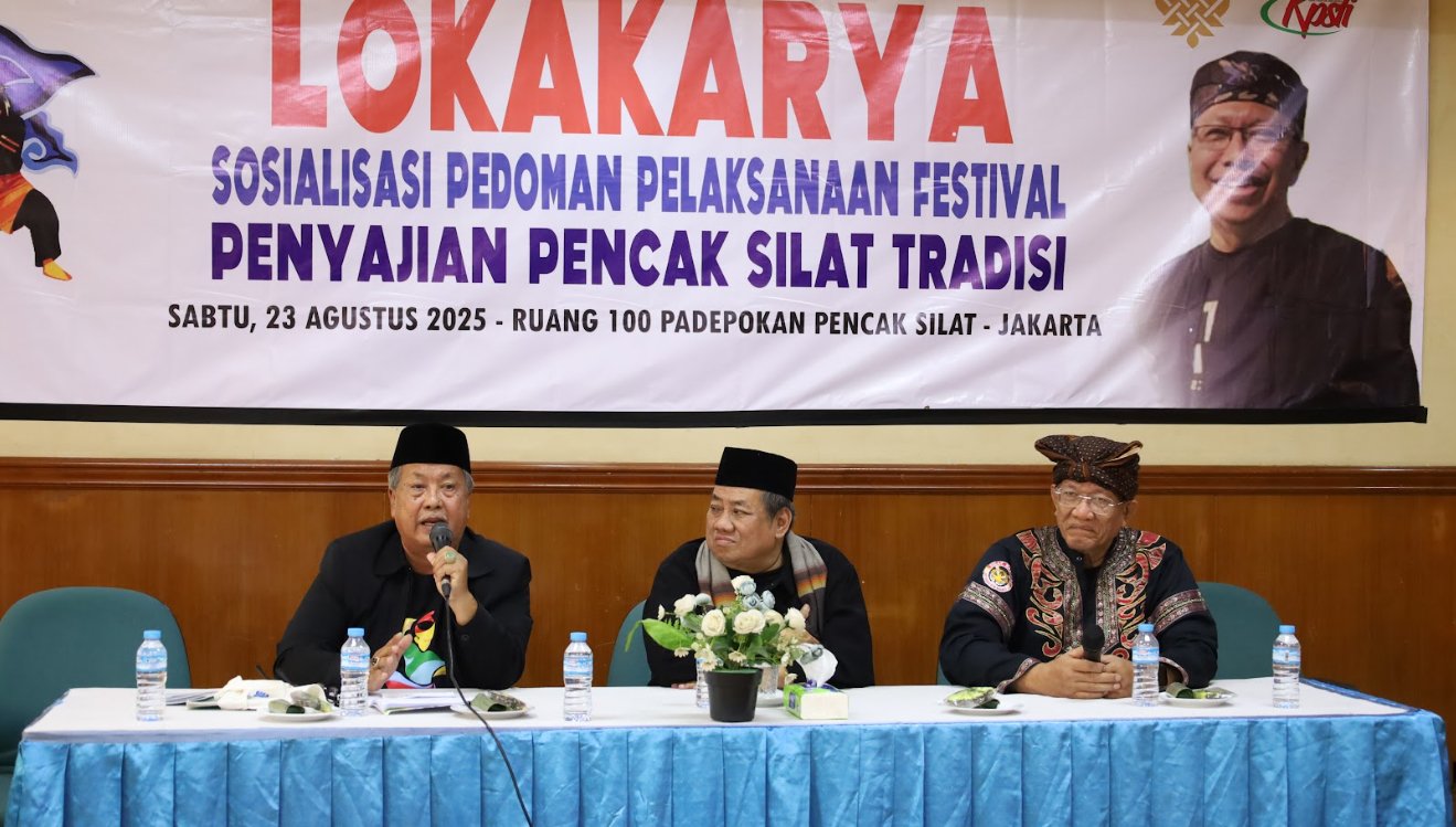 Narasumber Sosialisasi Pendoman FPPT bersama Pak Wahdat dan Rajo Gampo Alam